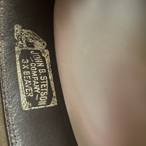 Vintage - John Stetson 3 x beaver hat 7 1/4 western hat with feathers - Picture 8 of 8